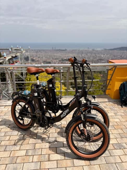 Barcelona: Explore the City with Eco-Friendly E-Bike Rentals - Montjuïc panoramic views without the hill fight