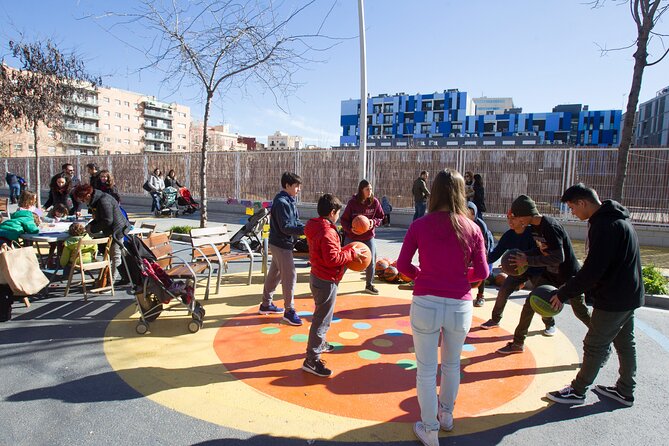 Barcelona Urban Planning Tour - Towards a Sustainable Smart City - Should you book it? My practical decision guide
