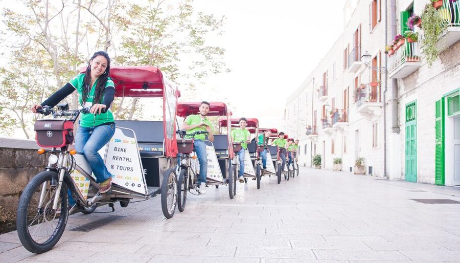 Bari: Old Town Guided Eco-Friendly Rickshaw Tour - Outside-only sights: plan your next hours without regret