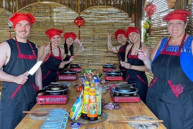 Cam Thanh Coconut Village & Lantern Making Eco Tour in Hoi An - Lunch, welcome drink, and the break that keeps the day enjoyable