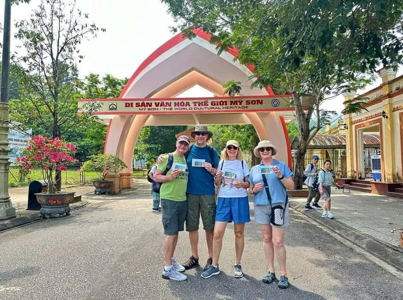 CAM THANH ECOTOUR - LANTERN - MY SON HOLYLAND FULL DAY TOUR - Sunset on the Thu Bon River: the breezy bookend you want