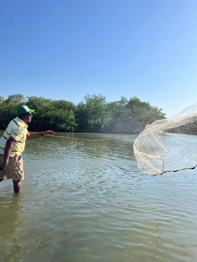 Cartagena: Mangrove Eco Tour & Fishing with Transportation - The first guided time in La Boquilla: culture and ecology side by side