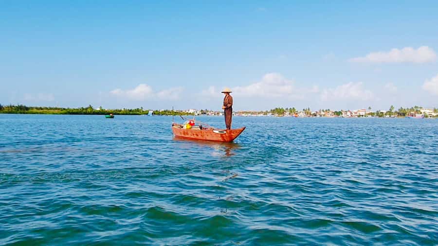 Da Nang or Hoi An: Countryside Bike & Basket Boat Tour - Cam Thanh eco-coconut village: the basket boat ride in a coconut forest