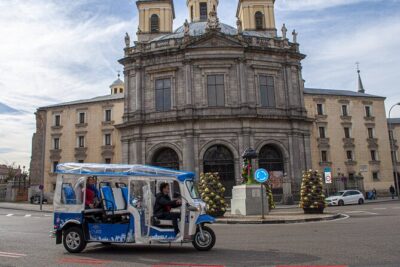 Eco Friendly Tuk Tuk Experience with the Local in Madrid - Royal Palace and Almudena Cathedral: Big Architecture, Fast Viewing