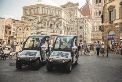 Florence Eco Tour by Electric Golf Cart - Starting where Florence really starts: Piazza di Madonna degli Aldobrandini