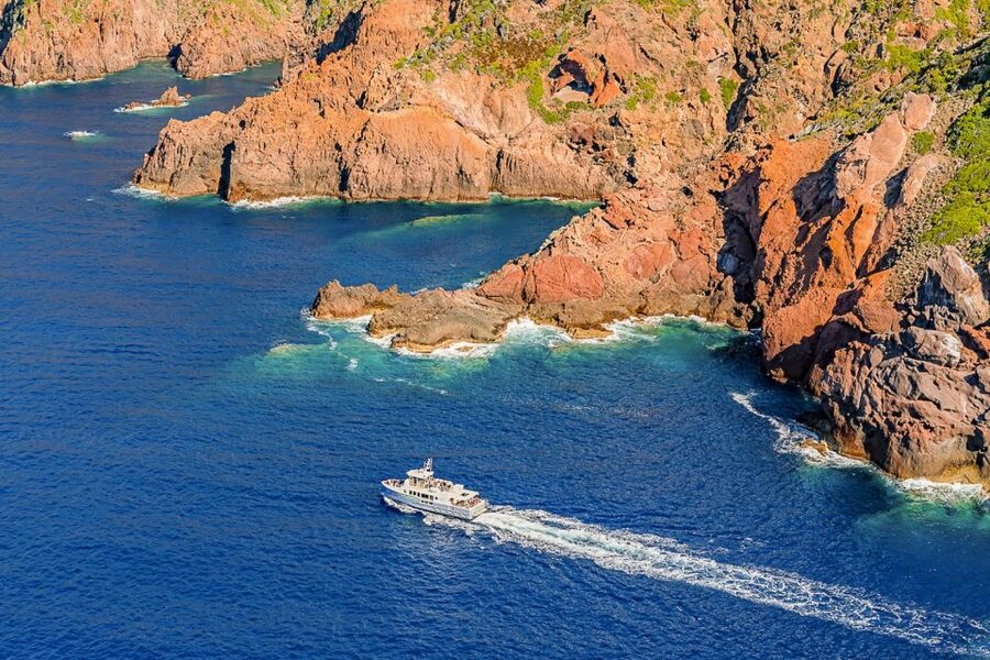 From Ota: Scandola Nature Reserve Eco-Friendly Boat Tour - Porto start: Nave Va kiosk, priority boarding, and photo strategy