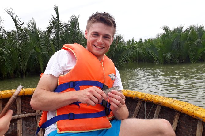 Hoi An Eco Tour Cooking Class & Fishing (Local market,basket boat,learn cooking) - Pickup in Hoi An and a Small-Group Setup That Actually Helps