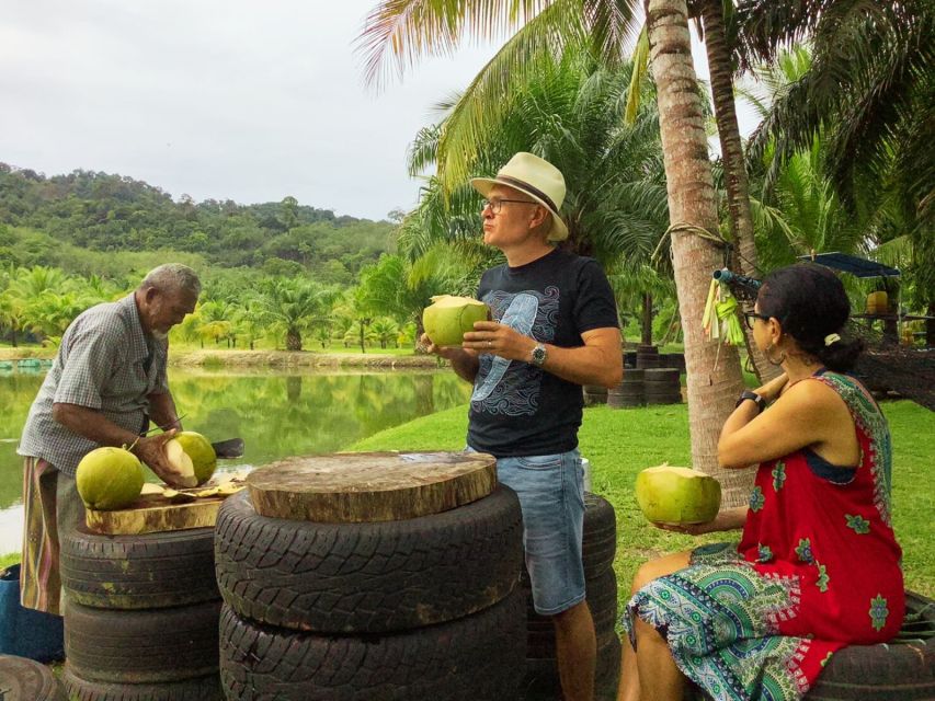 Ko Lanta: Tung Yee Peng Village Eco-Tour with Lunch/Dinner - Cooking demonstration: the part that tastes best later
