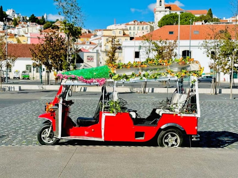 Lisbon: Private City Tour by Eco-friendly Tuk Tuk - Commerce Square to the Pink Street: short stops that set the tone