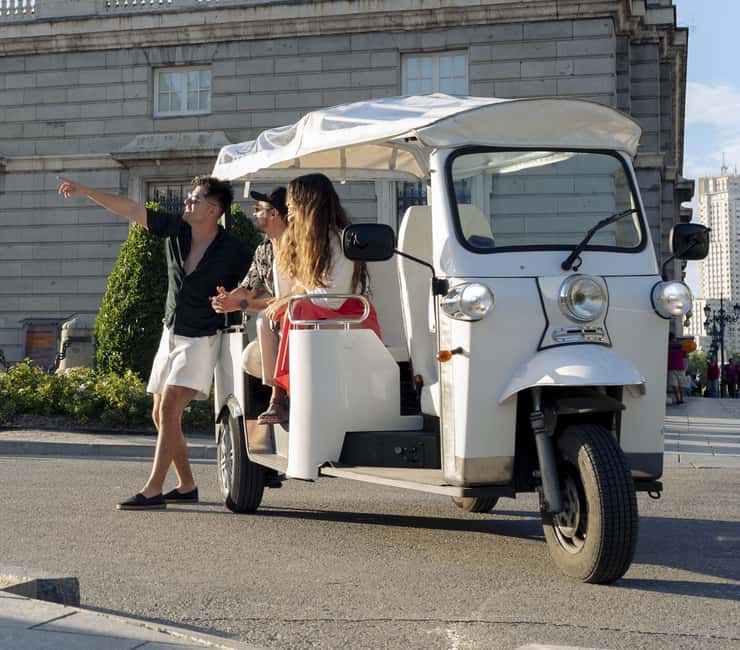 Madrid: Eco-Friendly, Private, and Unique Tuk Tuk Experience - Stop-by-Stop Madrid: From San Miguel to Plaza de Santa Ana