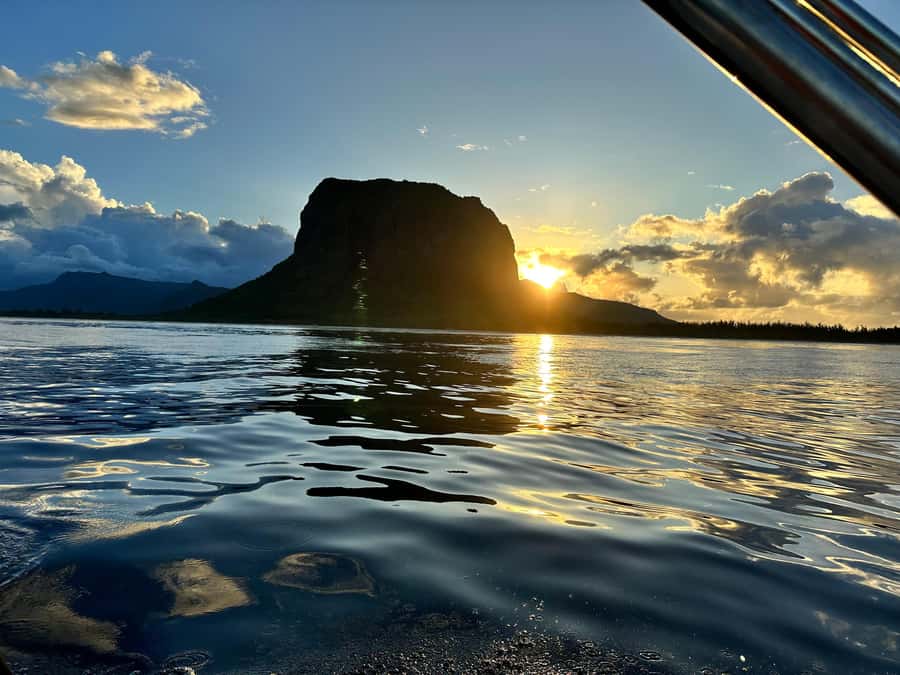 Mauritius Le Morne: Eco-Friendly Dolphin Watching Tour - Price and value: is $344 per group fair?