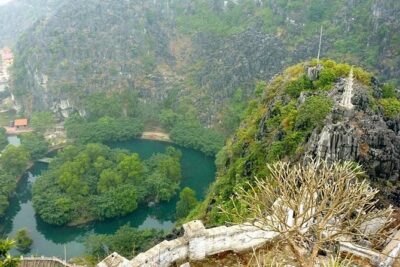 NINH BINH package tour in 2 days/ 1 night: visit world heritage site & eco tour - Hoa Lu Temple: stepping into Vietnam’s first capital era
