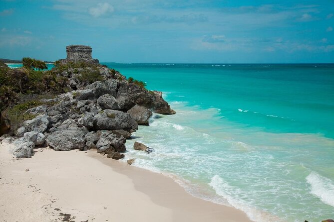 Private Eco-Tour on a Recreational Catamaran with Kayaks Included - Key things you’ll like about this private Bacalar catamaran tour