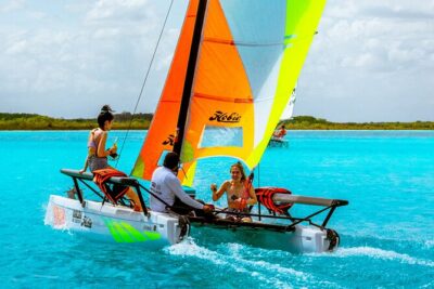 Private Eco-Tour on a Recreational Catamaran with Kayaks Included - The 3-hour flow: islands, cenotes areas, and swimming time