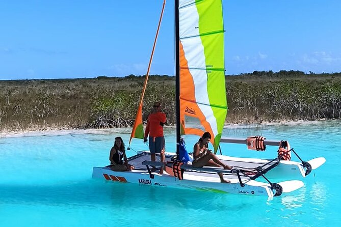Private Eco-Tour on a Recreational Catamaran with Kayaks Included - Who this tour suits best in Bacalar