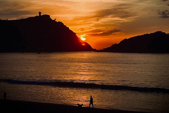 San Sebastian: Eco-Friendly Panoramic Catamaran Cruise - A 40-Minute Catamaran That Lets You See More Than You Think