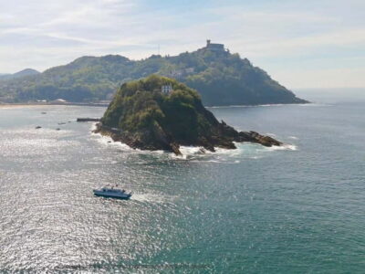 San Sebastián: Sunset Cruise on a Sustainable Catamaran - What you’ll see: Santa Clara Island and Peine del Viento
