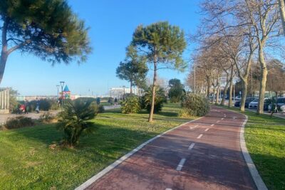 Self-guided panoramic eco tour of Pescara by e-scooter or bike - E-scooter vs e-bike: picking what fits your pace