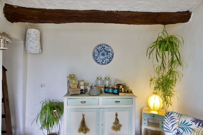 Sustainable Farm Tour & Northern Italian Cooking Class in Asti - Cooking Class: Alla Chitarra, Gnocchi, and Farm-Gathered Dishes
