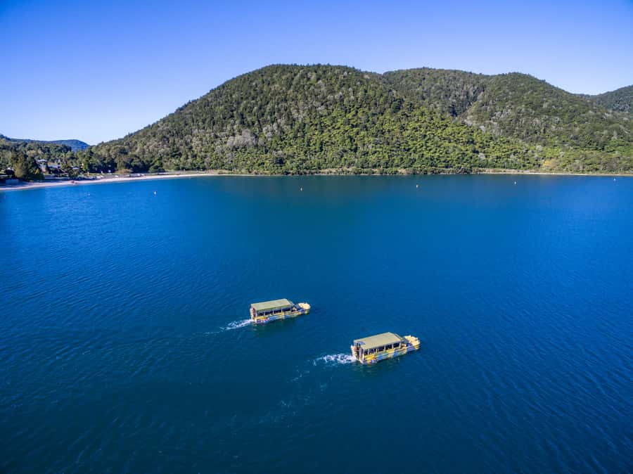 Tarawera and Lakes 2-Hour Duck Eco Tour - The guides: stories, humor, and how to get the most out of it