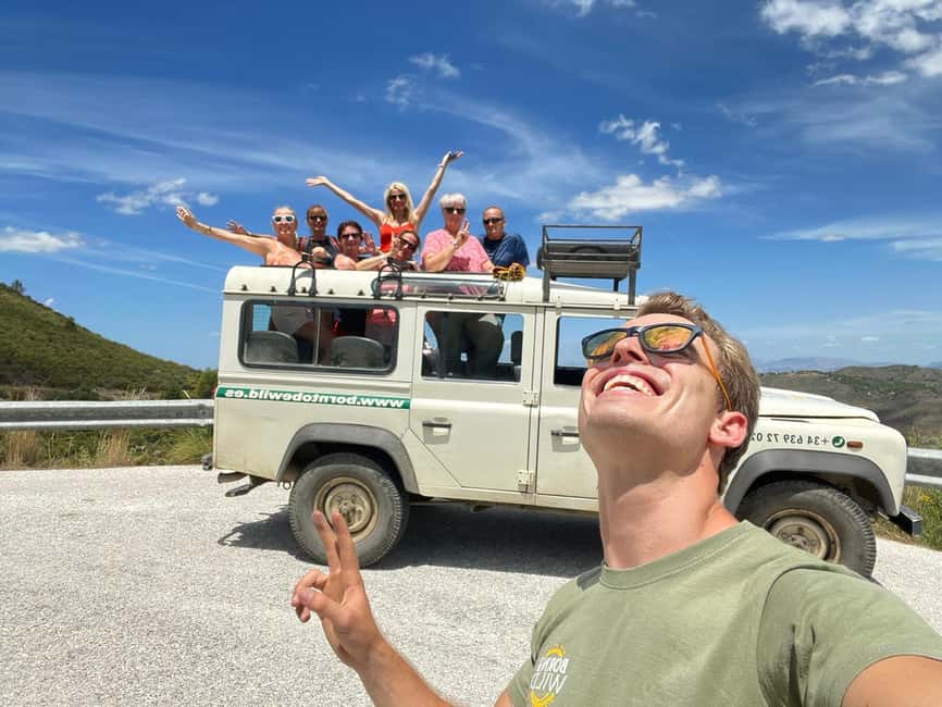 Torremolinos-Benalmádena: Jeep EcoTour - Authentic Andalusia - White Village Stroll: Flowers, Narrow Streets, and Photo Time